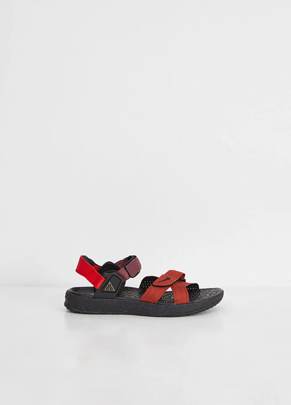 ACG Air Deschutz Sandals