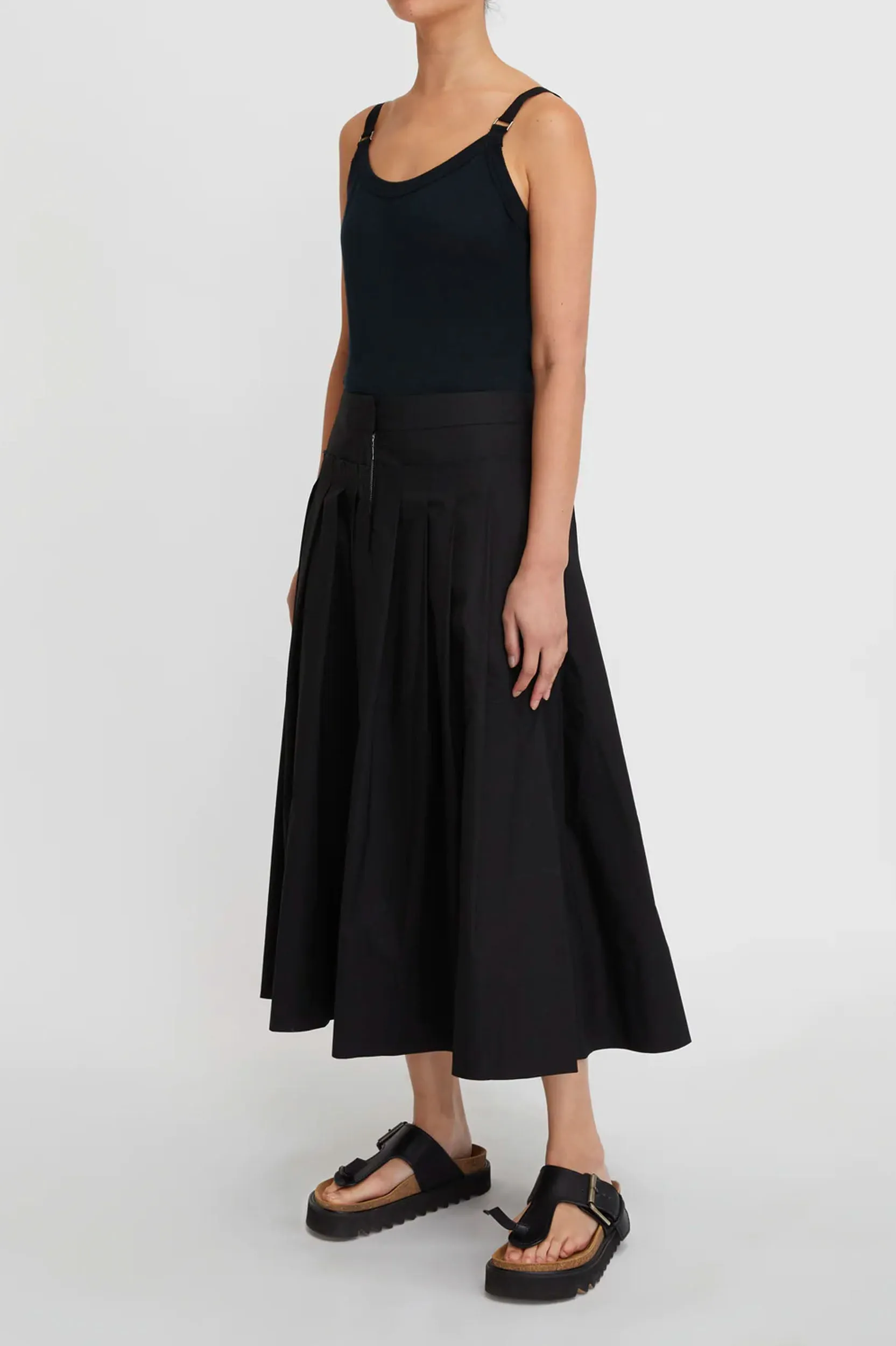 Andy Skirt in Black