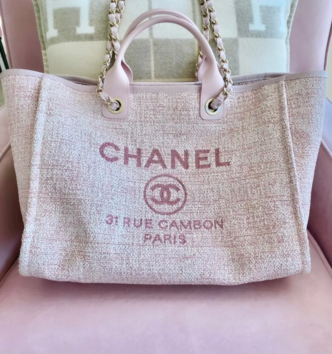 Chanel deauville tweed bag