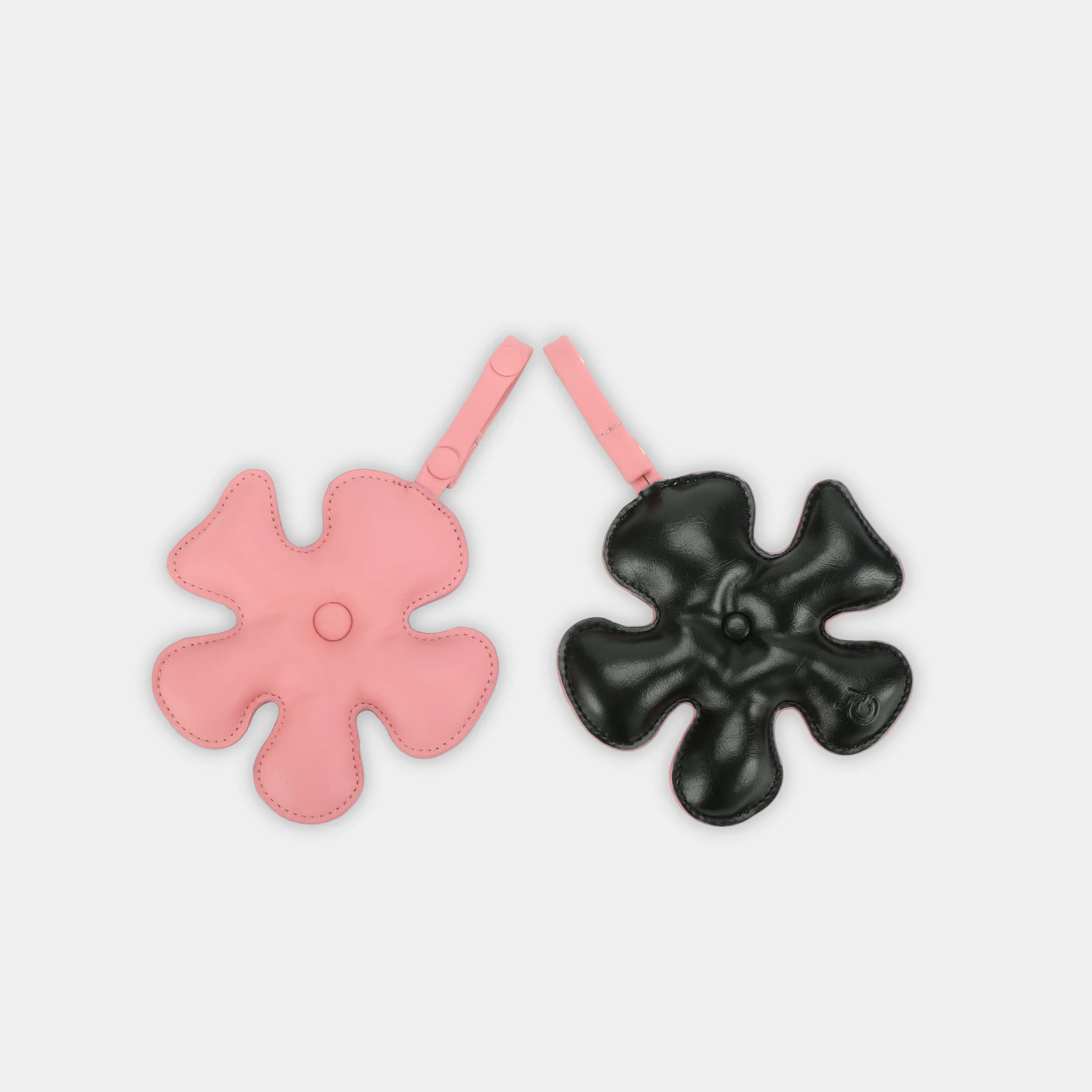 Charm Phụ kiện Hoa cánh quạt màu hồng đen BLACK PINK