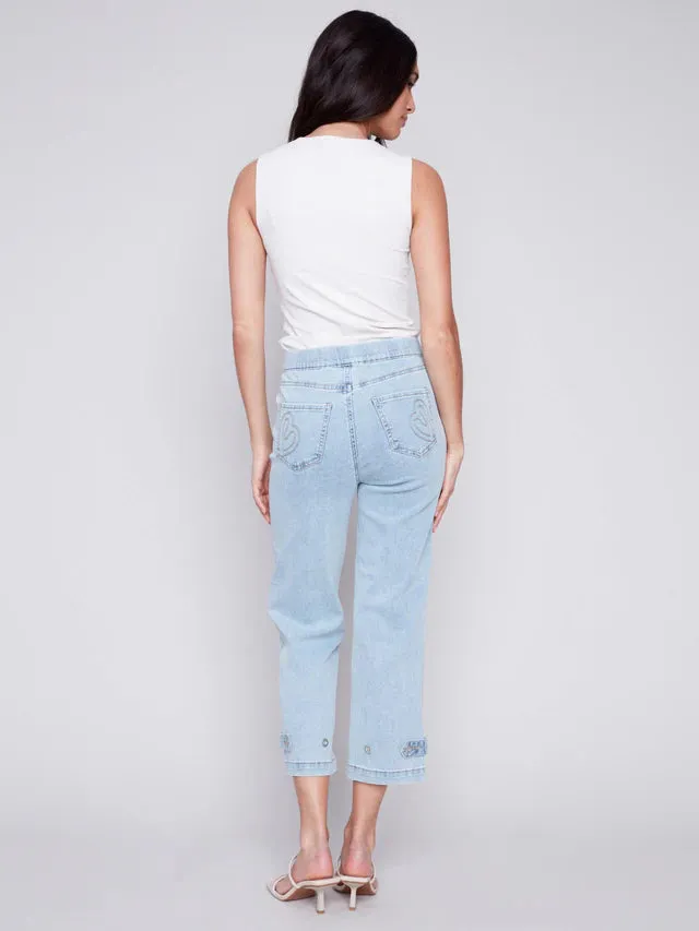 CROPPED JEAN WITH TAB DETAIL