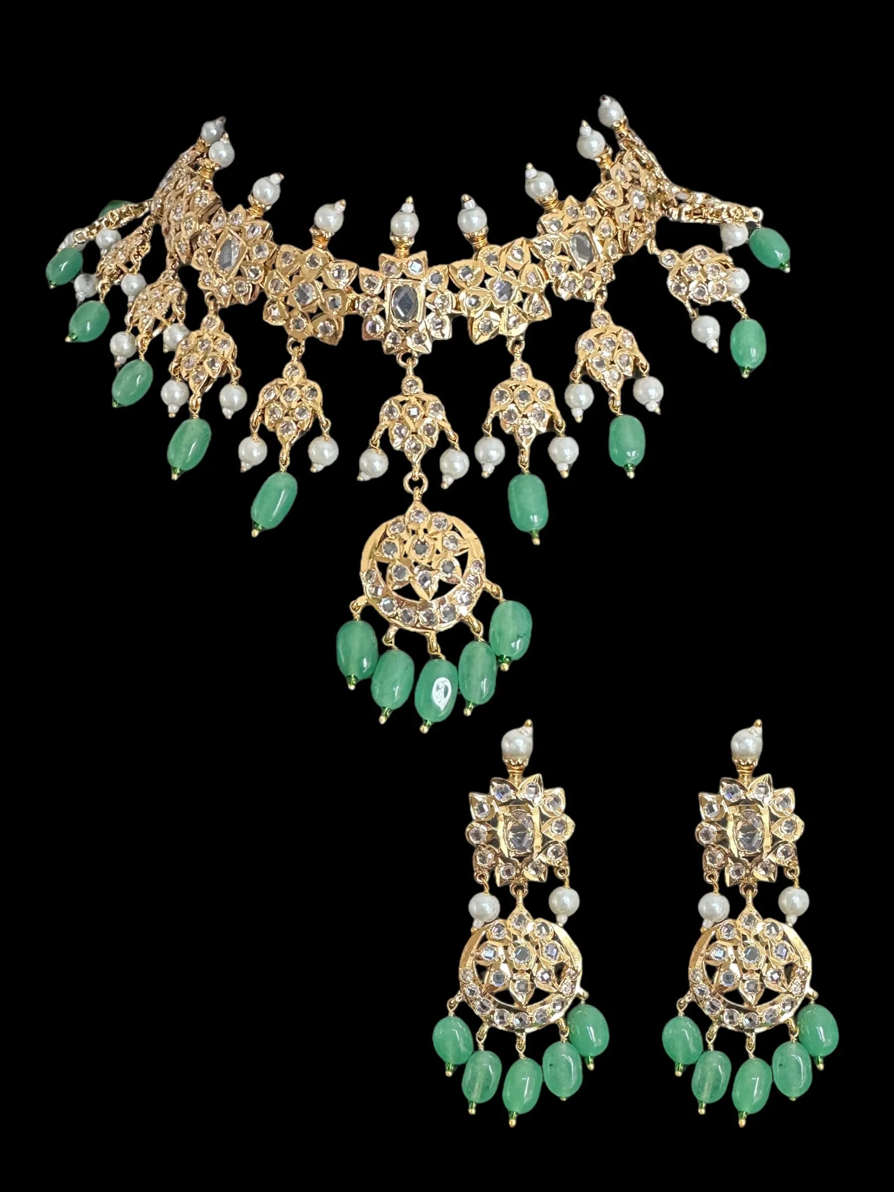 DNS122 necklace set in light green beads ( READY TO SHIP )