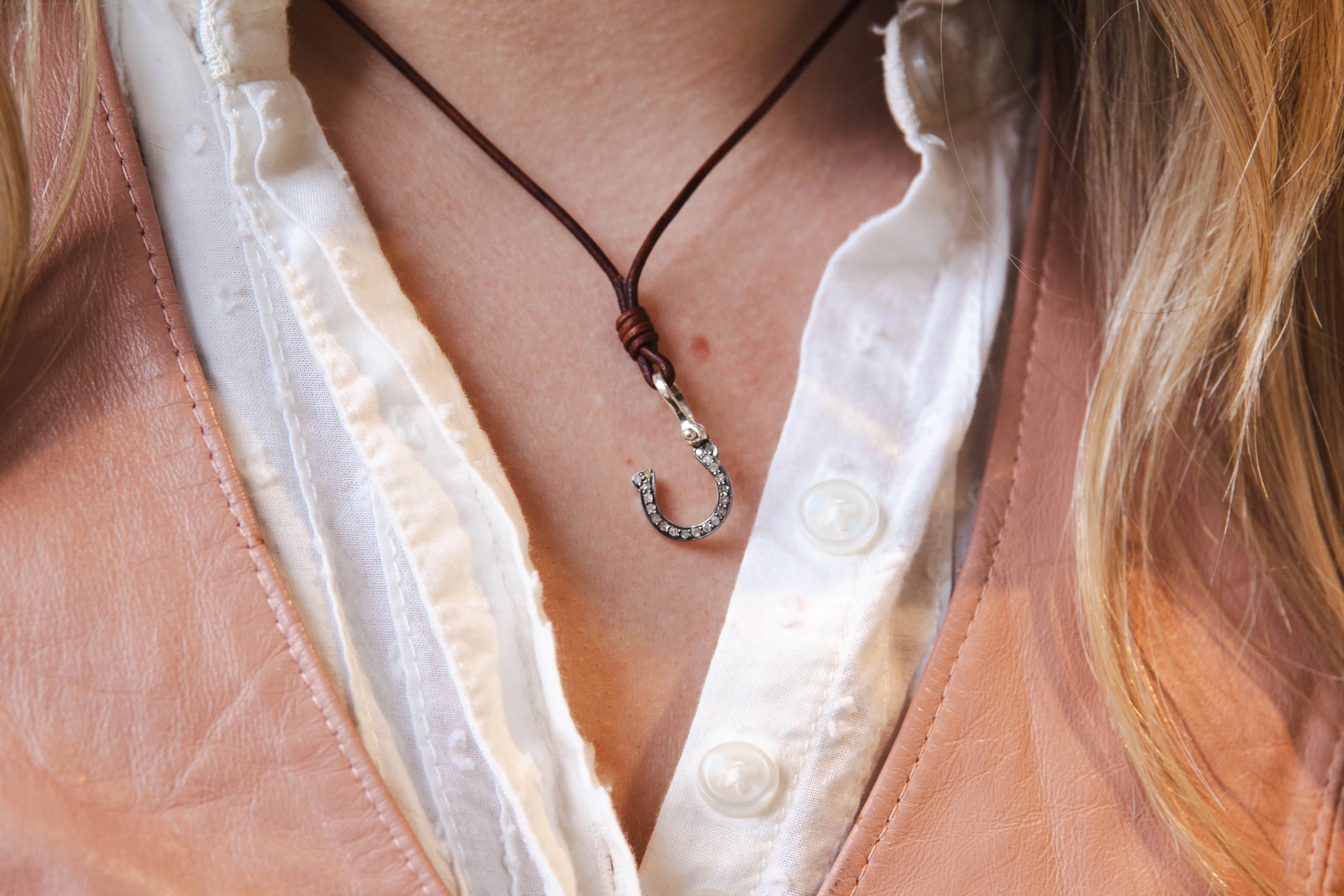 Horseshoe Charm Necklace | Diamond