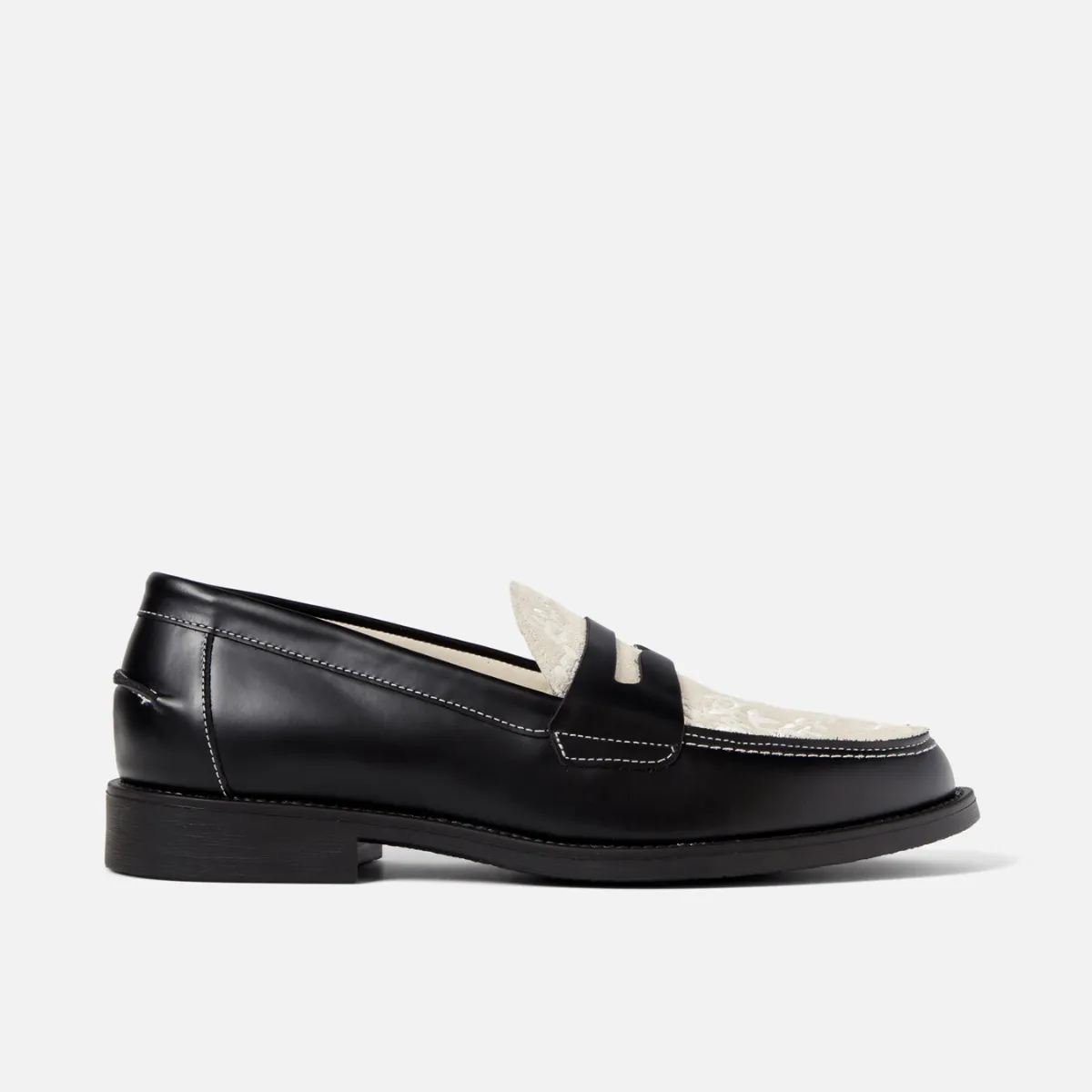 Wilde Black   White Vine Penny Loafer - Men's